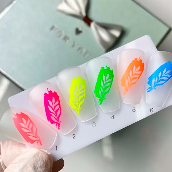 Лак-фарба для стемпінгу Saga Professional Stamping Paint Neon №3, без липкого шару, 8 мл