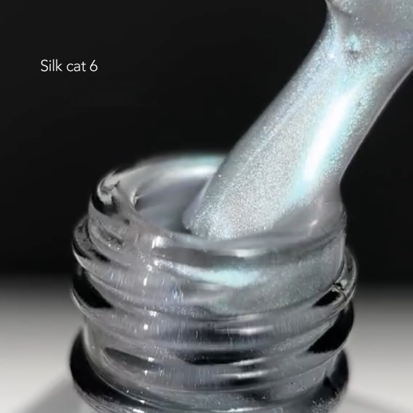 Гель-лак кошачий глаз SAGA Professional Silk Cat №06, с голубым отливом, 10 мл