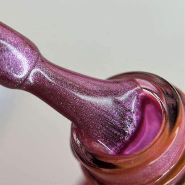 Гель лак котяче око Molekula Ceramic Cat`s Eye №CC07, малиново-рожевий, 6 мл