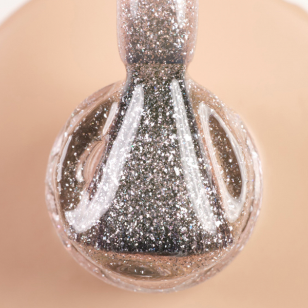База камуфлююча DARK Pro Base Shine №15, нюдова з голографічним шиммером, 15 мл