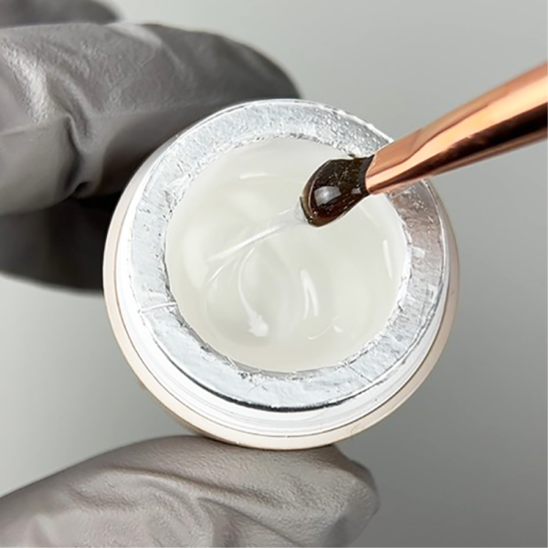 DARK 3D Top - глянсовий топ, без липкого шару для об'ємних дизайнів, прозорий, 5 г (без пензля)