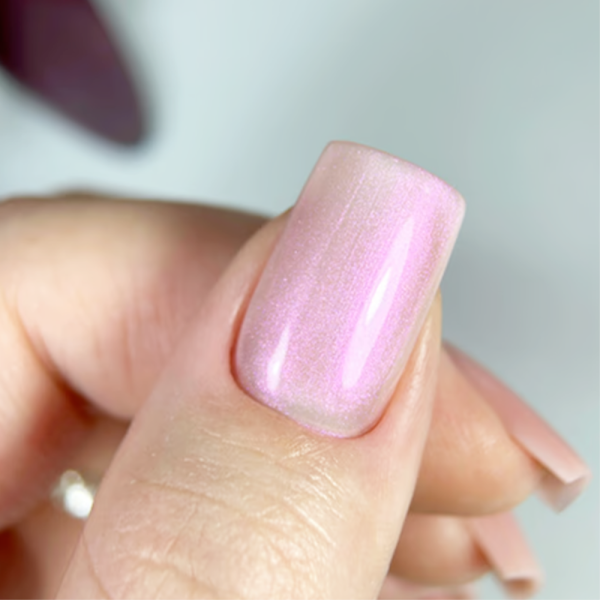 Гель-лак DARK Gel Polish №142, перламутровый розовый, 6 мл
