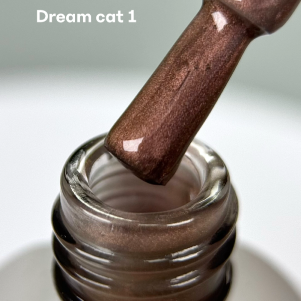 Гель-лак котяче око SAGA Professional Dream Cat №01, теплий рожево-коричневий, 10 мл