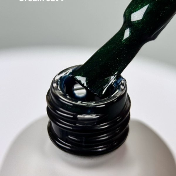 Гель-лак котяче око SAGA Professional Dream Сat №09, глибокий зелений, 10 мл