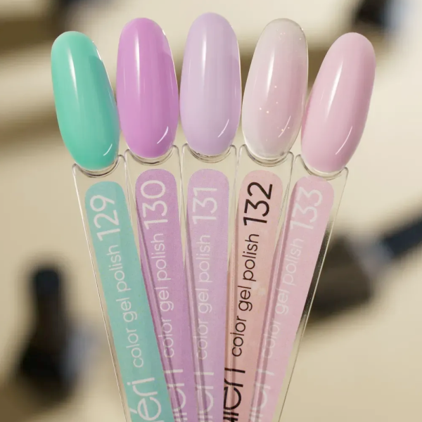 Гель-лак Valeri Color New №132, розовый с шиммером, 6 мл