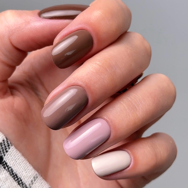 Гель-лак GEMELY Max Color №050, мокка мус, 6 мл