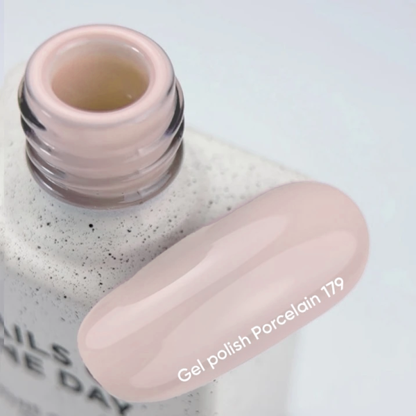 Гель-лак NAILSOFTHEDAY Gel Polish Old Rose №179 Porcelain, ніжний рожево-персиковий, 10 мл