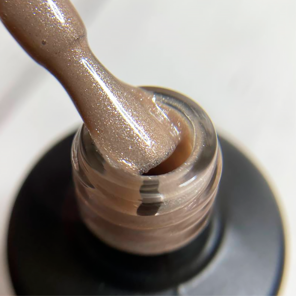 Гель-лак котяче око SAGA Professional Glow Cat №07, золотисто-бежевий, 10 мл