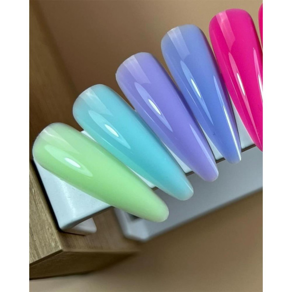SAGA Professional Liquid Gel № 30 - рідкий гель для нарощування, салатовий, 15 мл