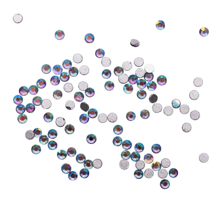 Стразы для ногтей Komilfo Bk.Diamond AB (размер 4), 100 шт