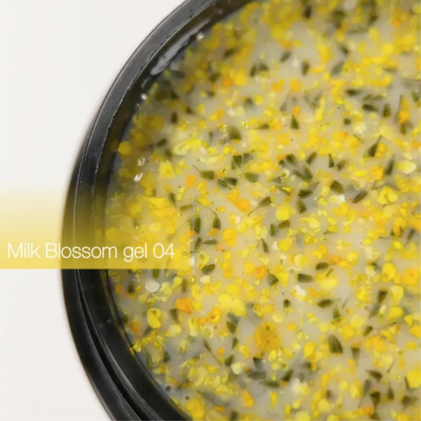 DANNY Milk Blossom Gel №04 - конструирующий гель, молочный с желтыми сухоцветами, 15 мл