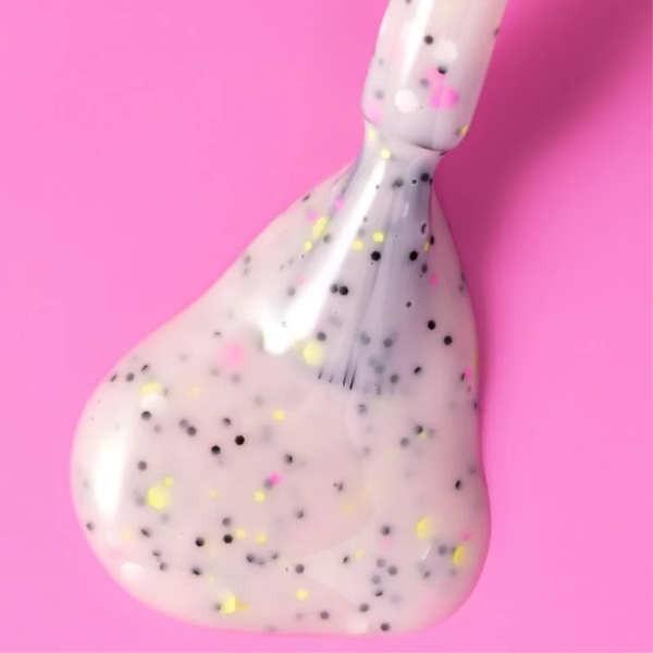 База камуфлирующая Pinx Cover Base Candyland №004, бежевая с разноцветной крошкой, 8 мл