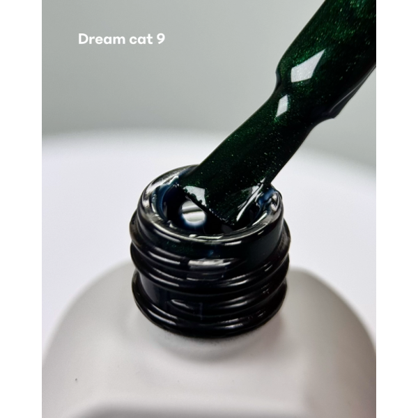 Гель-лак котяче око SAGA Professional Dream Сat №09, глибокий зелений, 10 мл