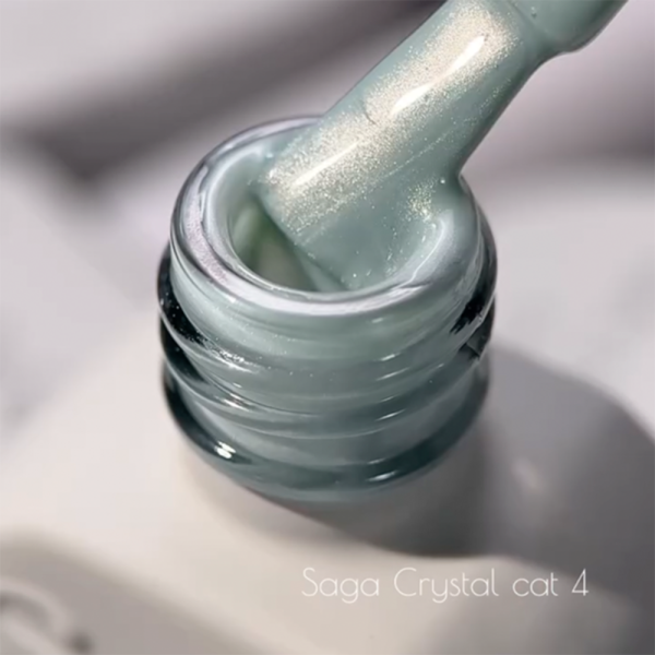 Гель-лак котяче око SAGA Professional Crystal Cat №04, срібно-м'ятний, 10 мл