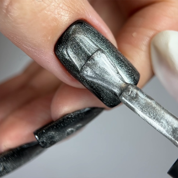 Гель-лак кошачий глаз NAILSOFTHEDAY WONDERcat, серебреная, 10 мл