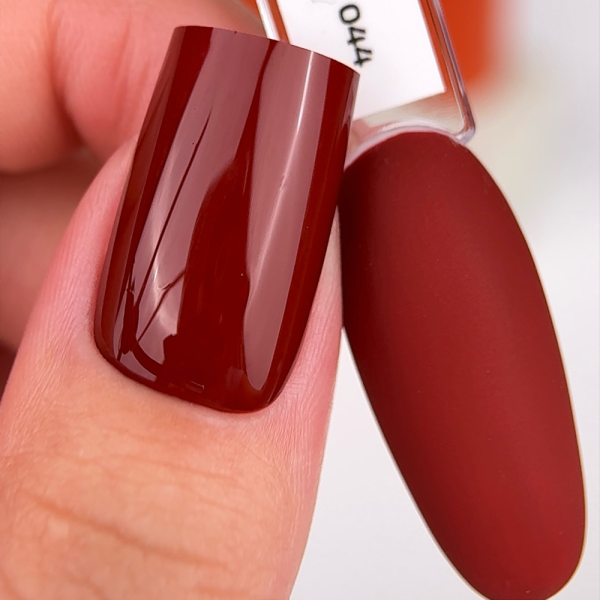 Гель-лак GEMELY Max Color №044, гранатово-красний, 6 мл